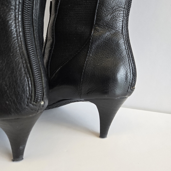 Beautiful Adrienne Vittadini Kitten Heels Leather Boots - Picture 5 of 12